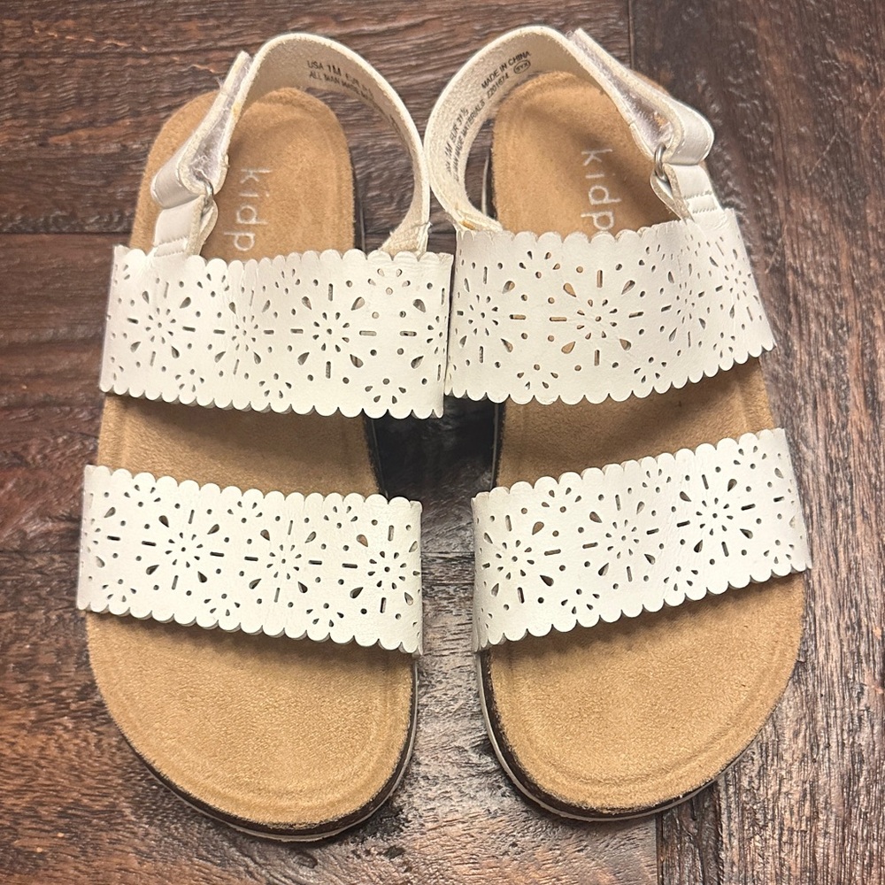 Kidpik White Cutout Sandals for Kids